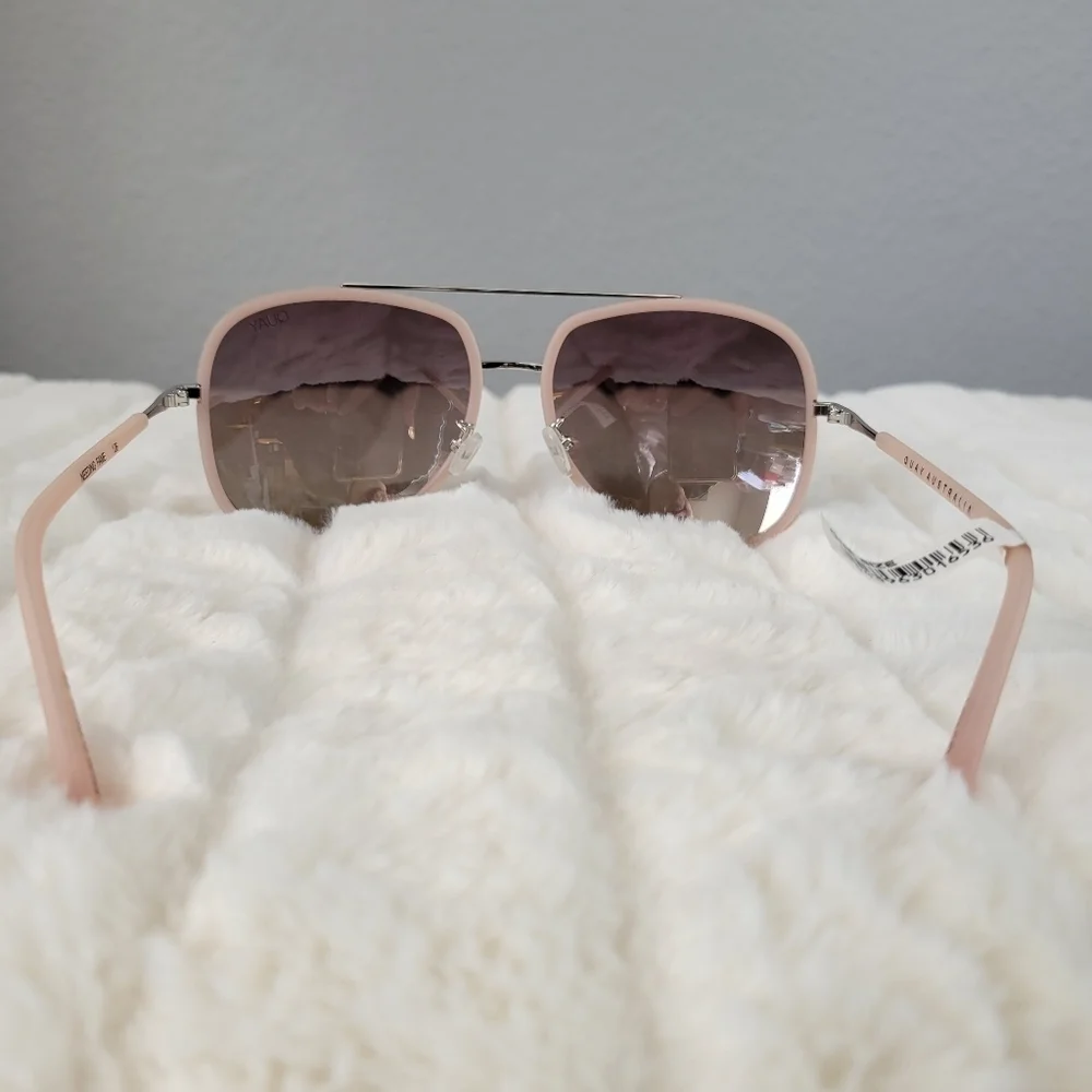 QUAY // ltd ed oversized aviators matte pink frame mirrored lenses nwot FLAW